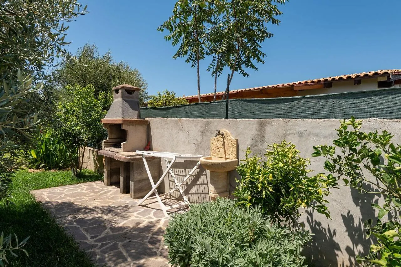 Σπίτι διακοπών Casa Vacanza Anna SantʼAnna Arresi Ιταλία