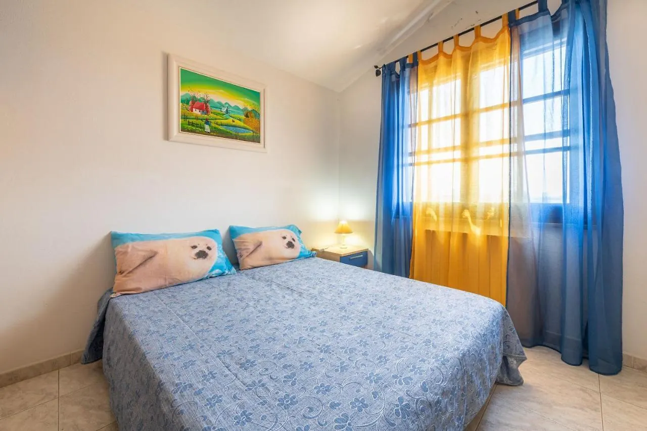 Holiday home Casa Vacanza Anna Sant'Anna Arresi Italy