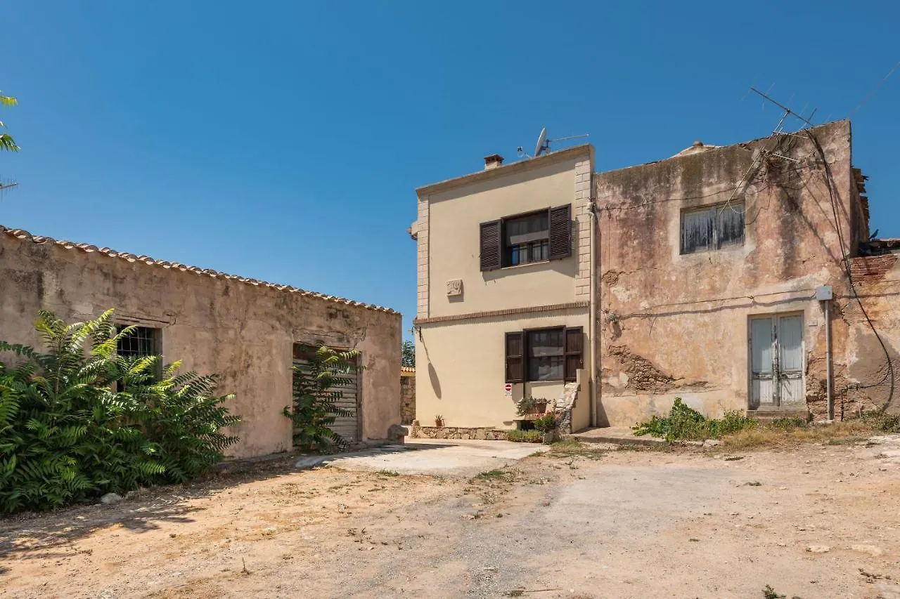 Holiday home Casa Vacanza Anna Sant'Anna Arresi